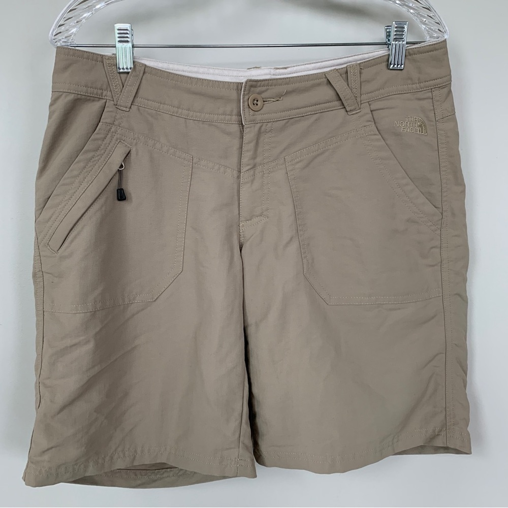 The North Face Khaki Hiking Shorts Size 10